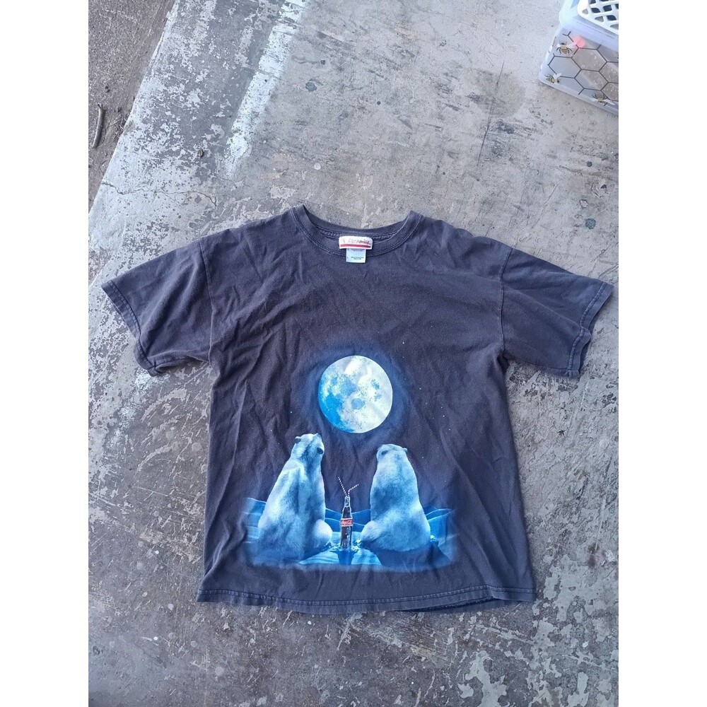 Vintage Coca-Cola Polar Bear Moon Graphic T-Shirt Size Large